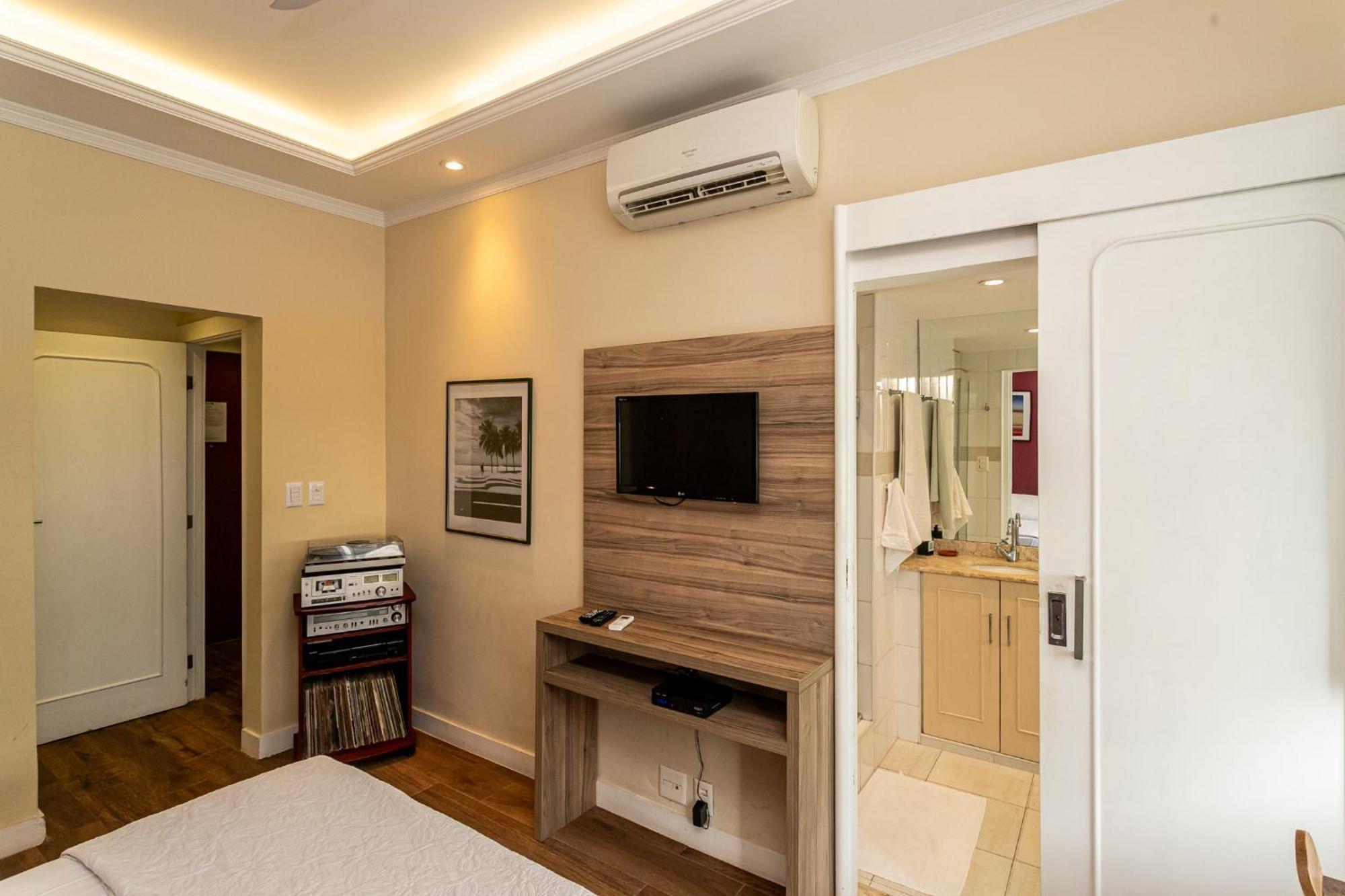 Apartamento Copacabana Ampla Vista Mar